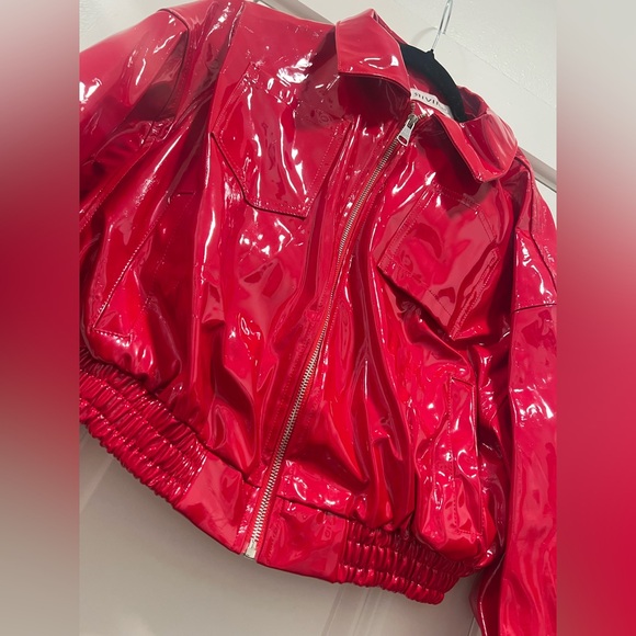 3 SMALL/MEDIUMS LEFT not your average jacket 🔥🔥🔥🔥🔥🔥🔥🔥🔥🔥 - Picture 6 of 7